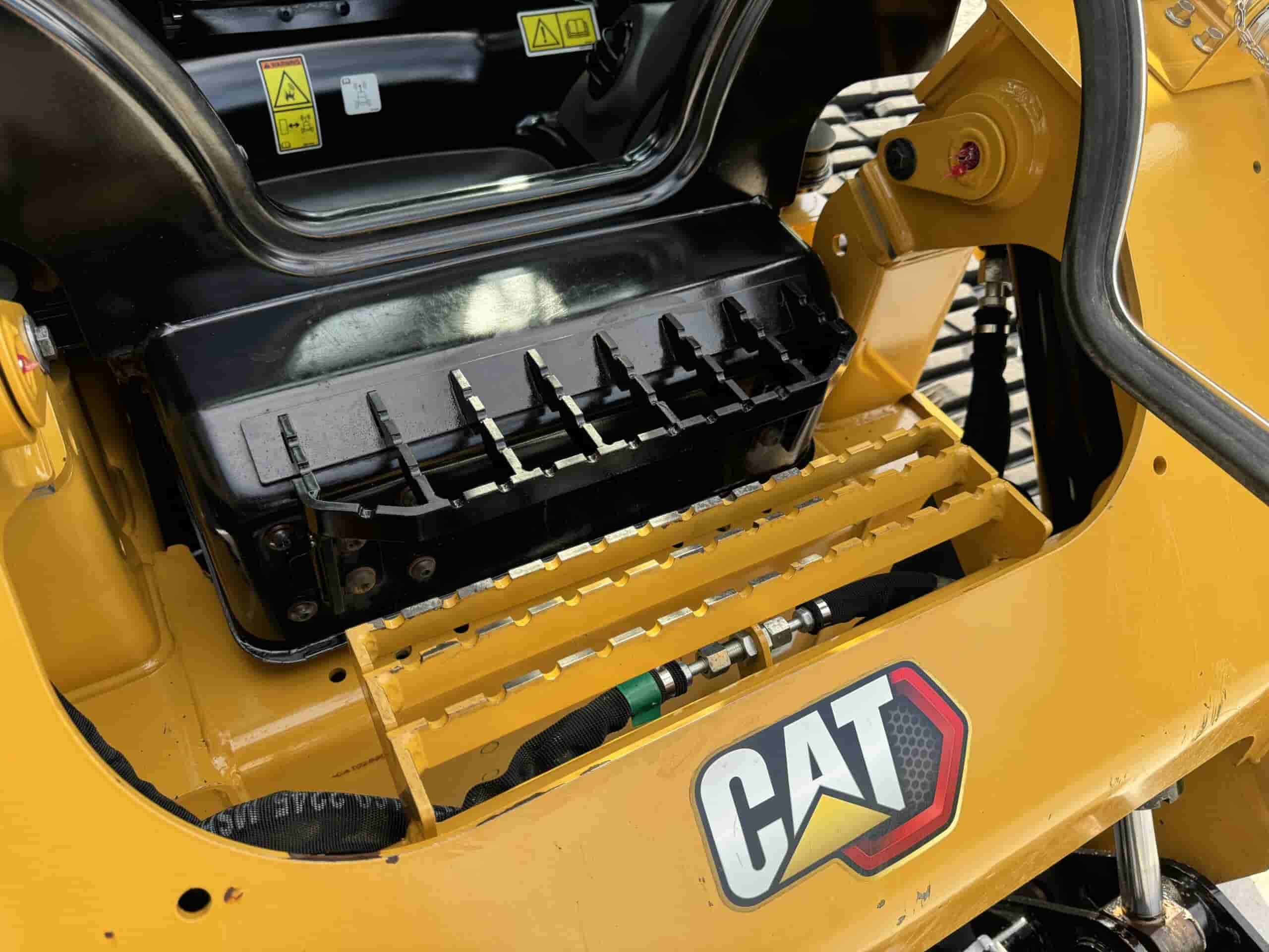 2021 CAT 289D3 HIGH FLOW
